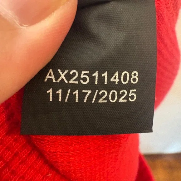 Comfrt Waffle Knit Lounge Set Size Large Red Matching Top Shorts 2 Piece NWOT - Picture 15 of 15